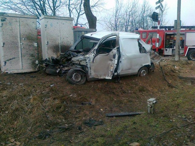 11-04-2013 - Wypadek na torach w Ośnie.